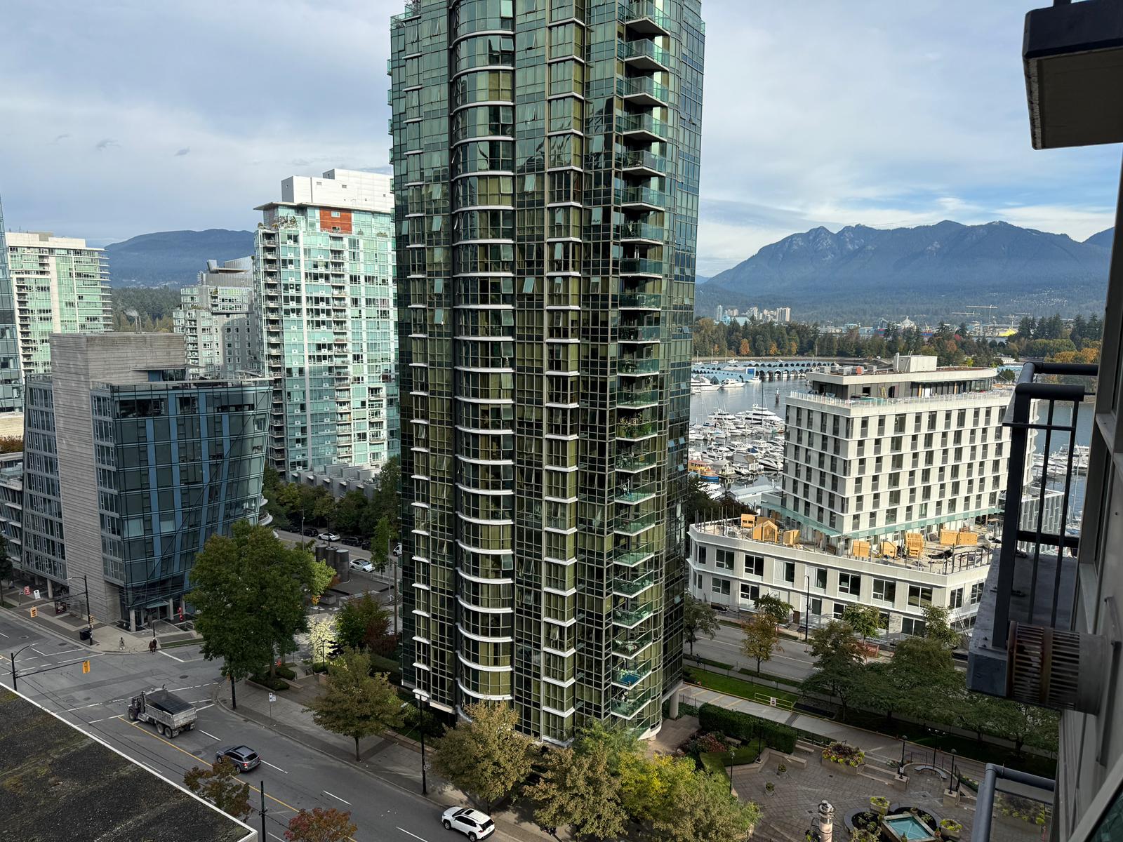 #1803 1328 W Pender St - BCS 460