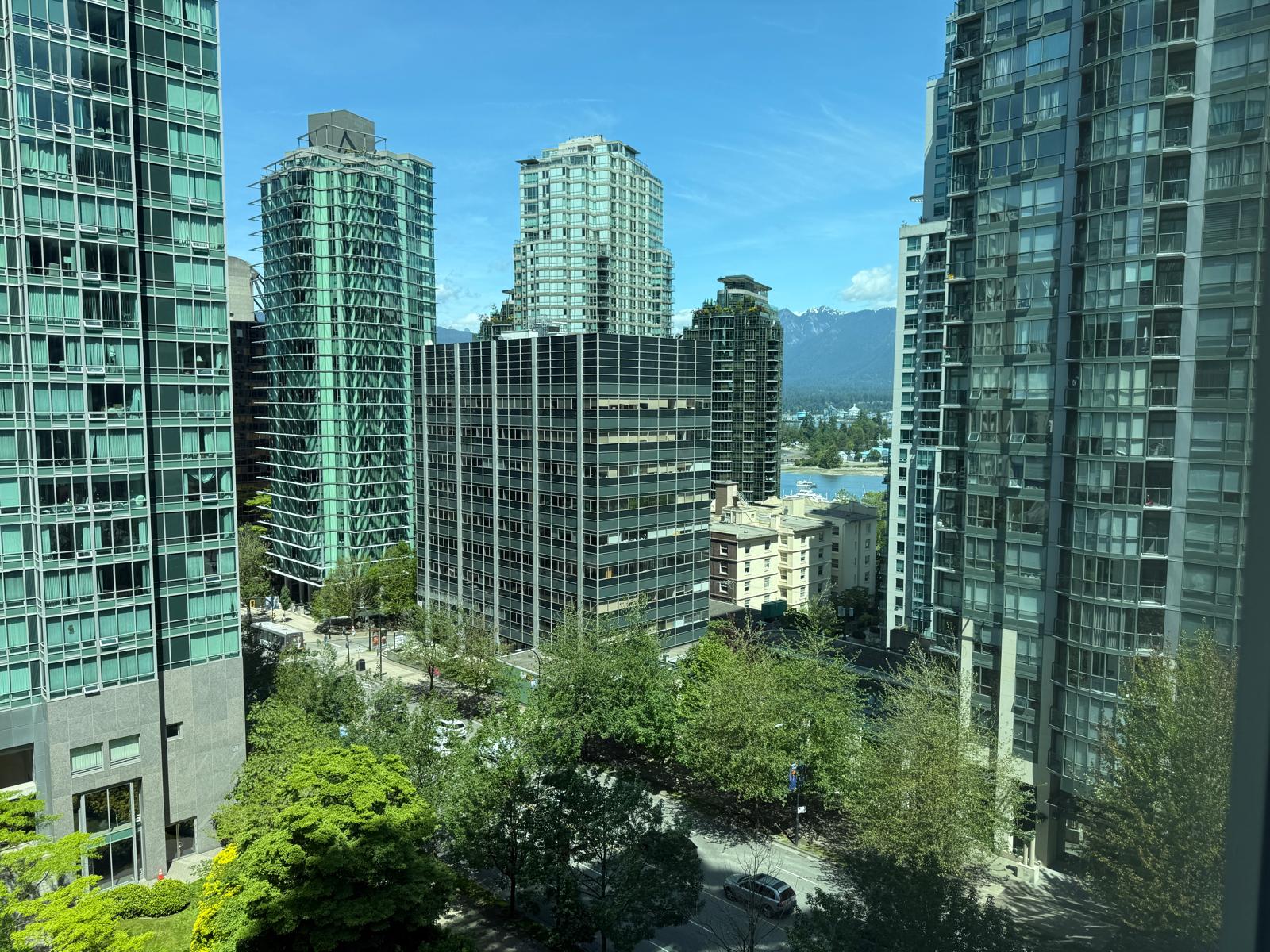 #1108 1200 West Georgia St